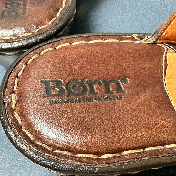 Born Virden Brown Leather Wedge Heel Sandal Size 10 - Picture 7 of 7